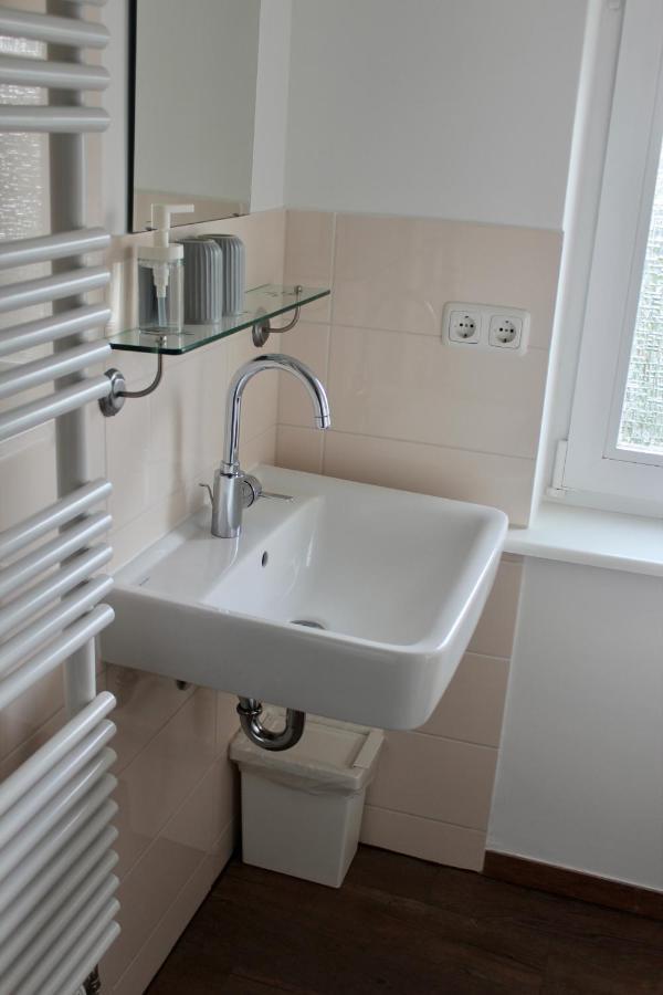 Kleines Landleben Apartment โฮวัคท์ ภายนอก รูปภาพ
